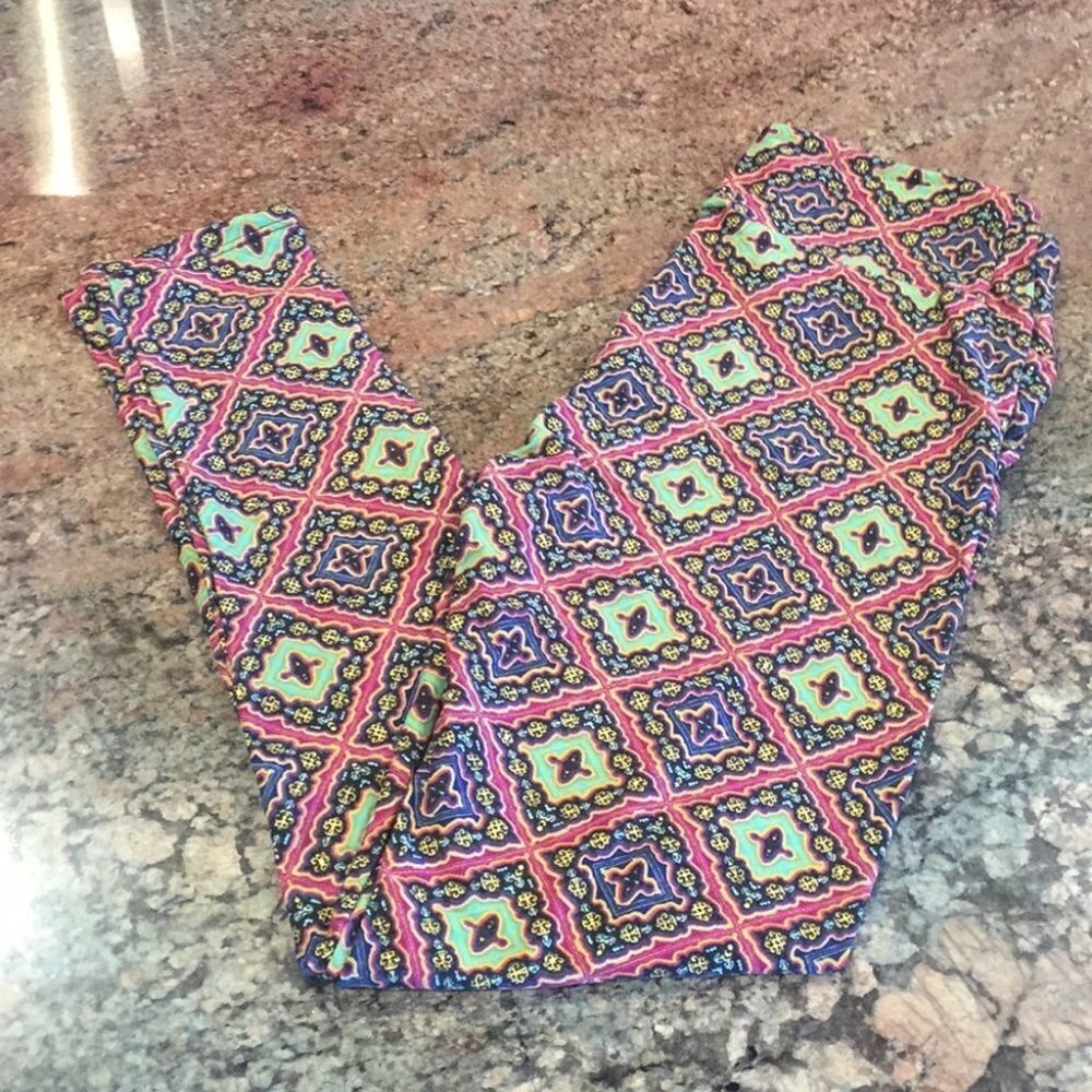 OS NWOT LuLaRoe Leggings C01‎ 1575